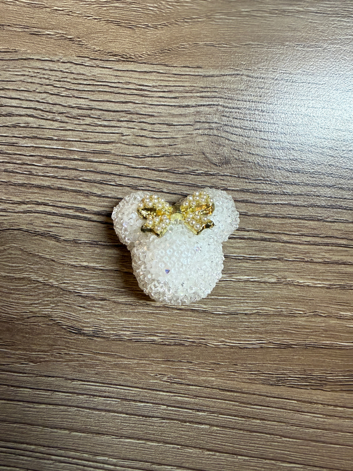 Sugar Mouse Ear Focal Bead with Gold Pearl Bow